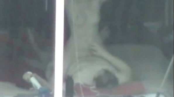 Surioara filme porno cu femei flocoase Da din cap din penisul fratelui si se mangaie cu vibratorul intre picioare pana la orgasm