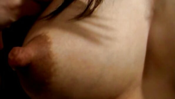 Arata filme porno cu femei flocoase ca interiorul anusului cu un dilatator vaginal. Gaură în loc de măgar, fisting, dracu de ochelari.